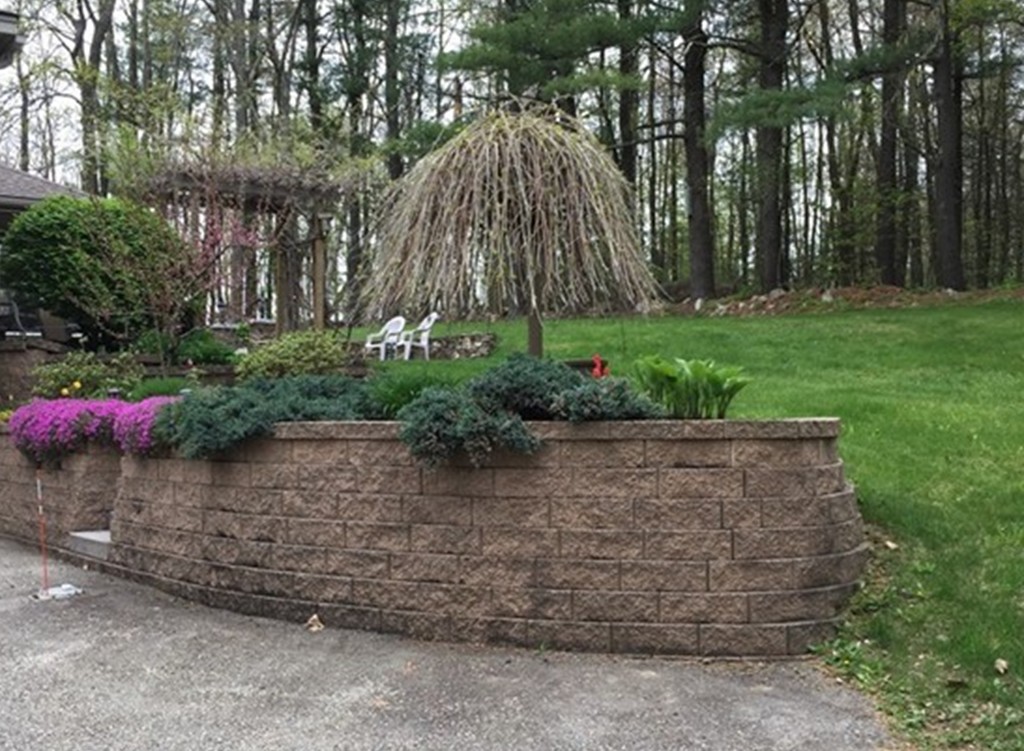44 Paxton Road Spencer, MA 01562 - Photo 4 of 20 Gallery Image 4