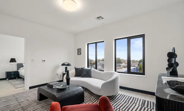 $2,200 | 600 Broadway, Unit 313, Chelsea, MA 02150