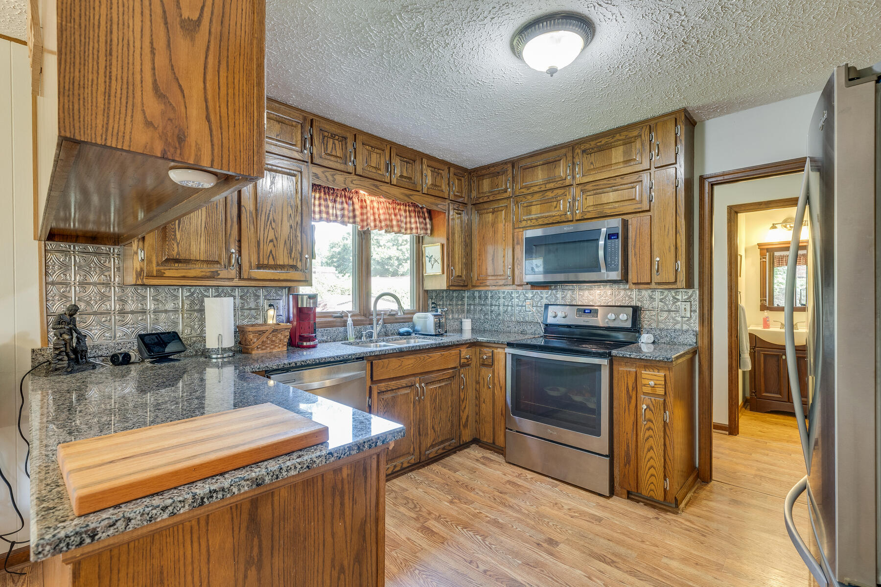 109 Scotland Road Kingsport, TN 37660 - Photo 14 of 35 014