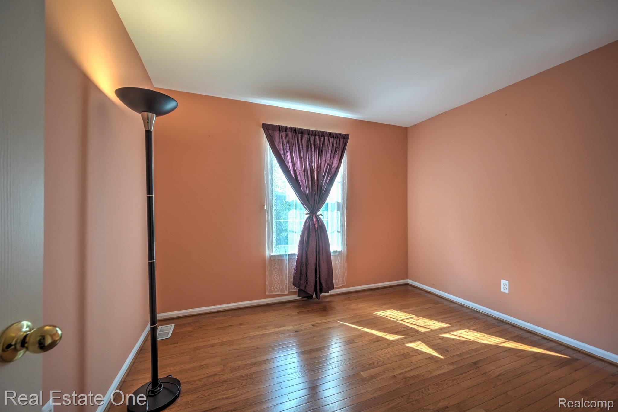 1400 Lee Wood Ridge Road Walled Lake, MI 48390 - Photo 25 of 42 Bedroom 2 View 1