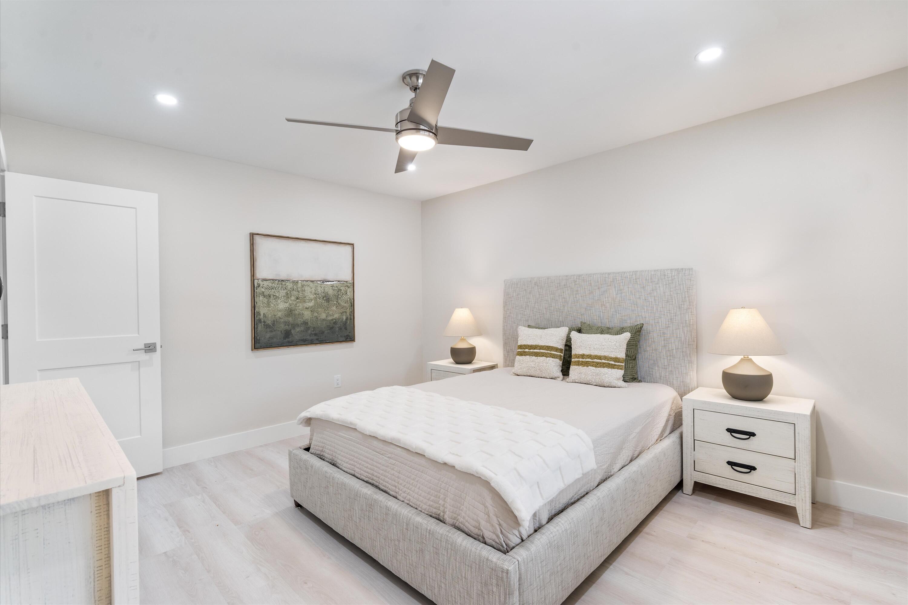 29 Stratford Lane West, Unit D Boynton Beach, FL 33436 - Photo 12 of 42 Secondary Bedroom