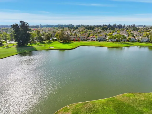 $1,350,000 | 3325 Eagle Bend Lane, Oxnard, CA 93036