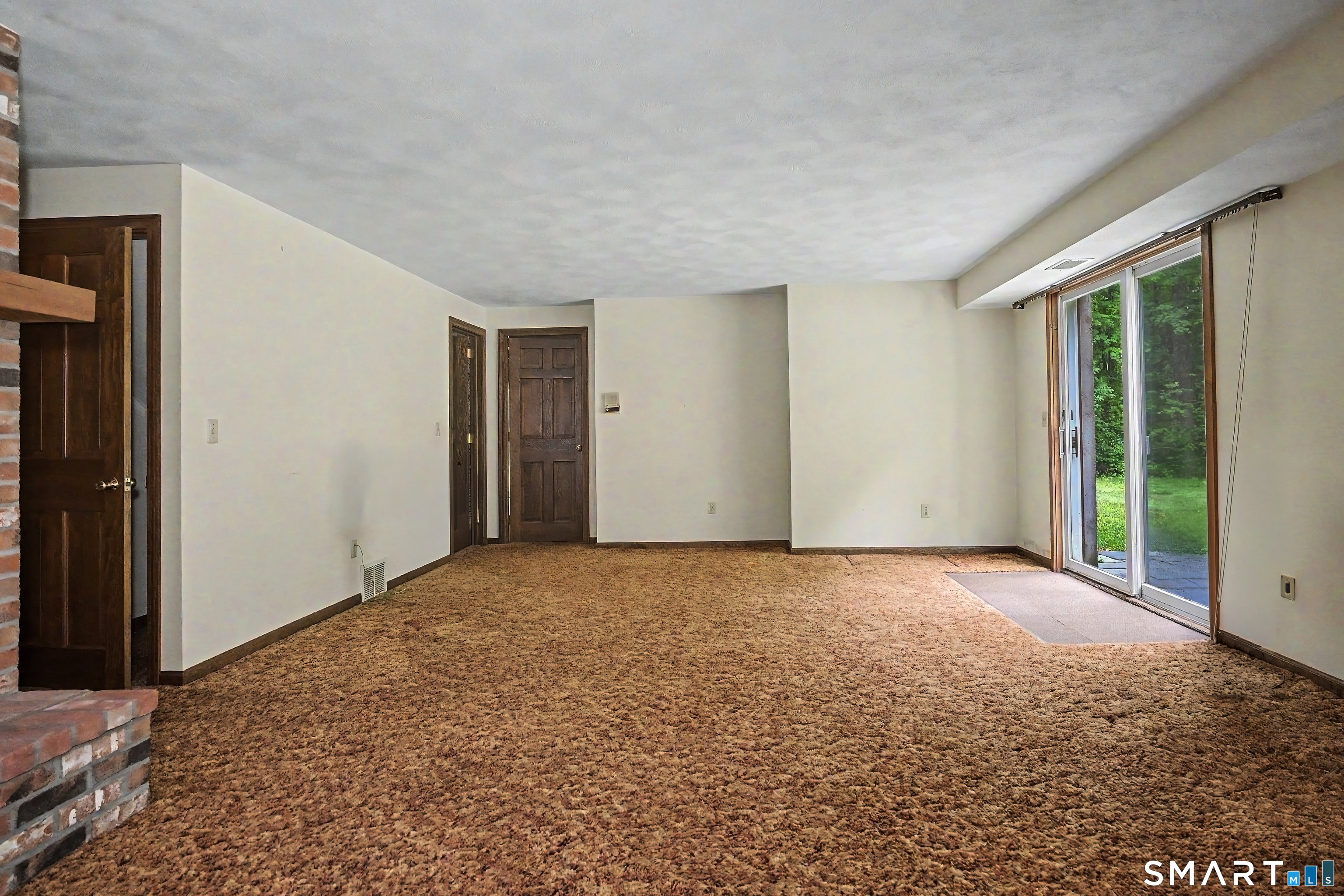 370 Hubbard Road Haddam, CT 06441 - Photo 31 of 39