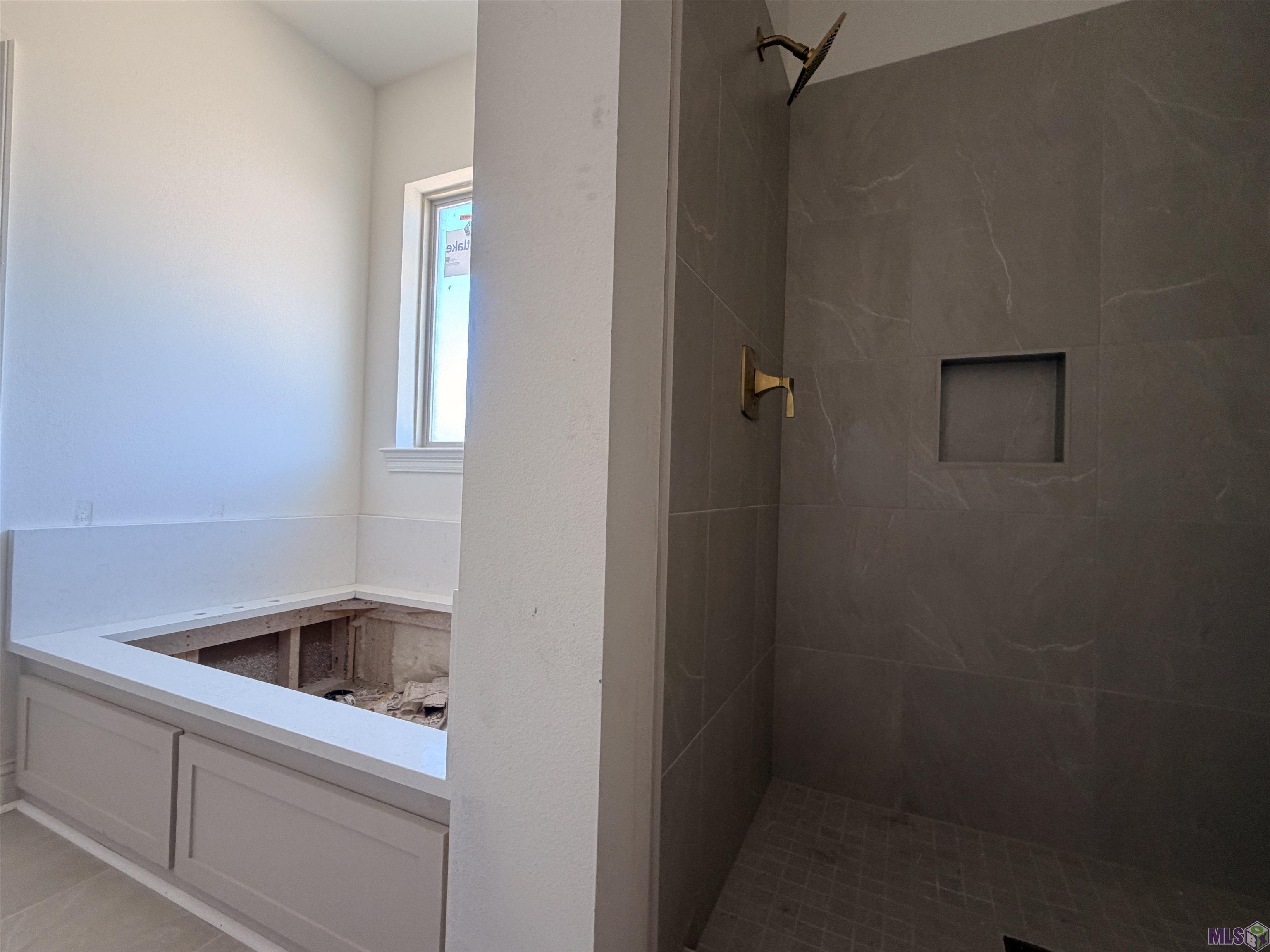 21457 Blue Fin Drive Springfield, LA 70462 - Photo 11 of 44