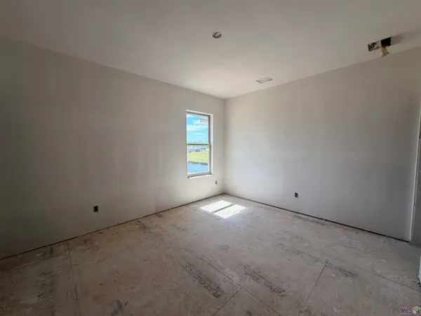 $428,145 | 21457 Blue Fin Drive, Springfield, LA 70462