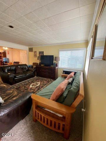 2719-2721 Northeast Holmes Road Lincoln City, OR 97367 - Photo 4 of 33 2719