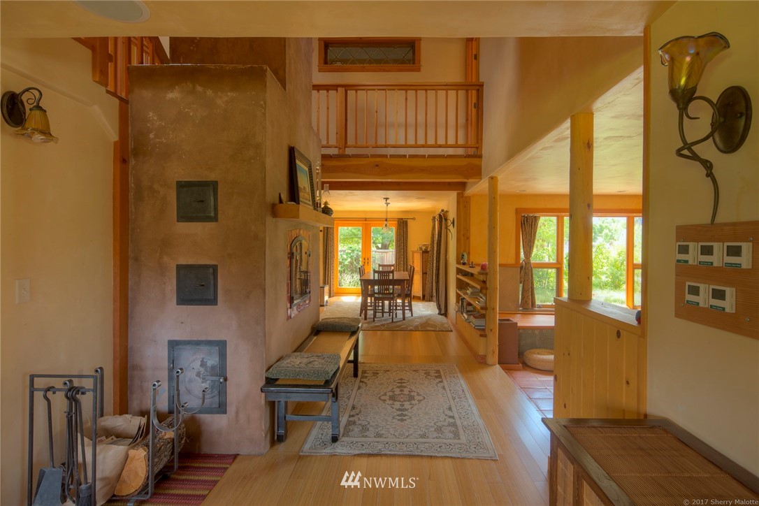 620 Twisp-Winthrop Eastside Road Winthrop, WA 98862 - Photo 4 of 25 Gallery Image 4