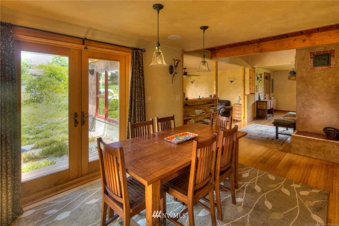 620 Twisp-Winthrop Eastside Road Winthrop, WA 98862 - Photo 10 of 25 Gallery Image 10