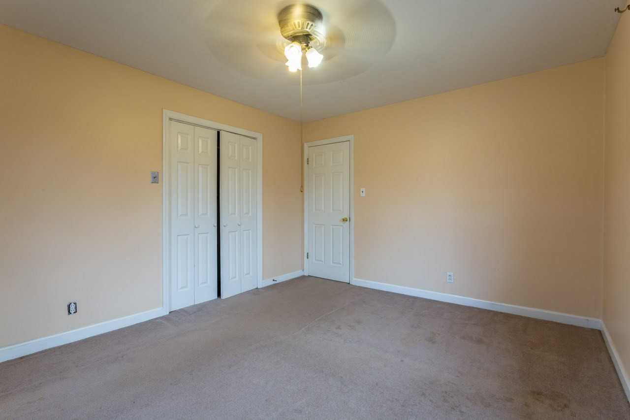 325 Hocutt Road Durham, NC 27703 - Photo 15 of 22 Photo 15