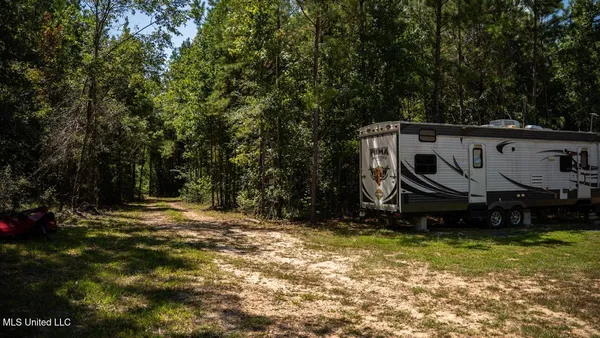 $247,000 | 4069 Dixie Garden Road, Wesson, MS 39191