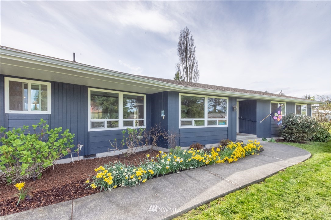 131 Stone Road Sequim, WA 98382 - Photo 2 of 24