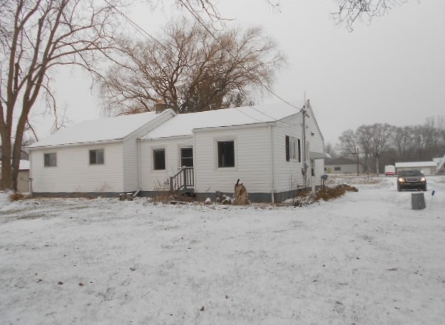 1749 West Monroe Road St. Louis, MI 48880 - Photo 14 of 16 1841347-13.JPG