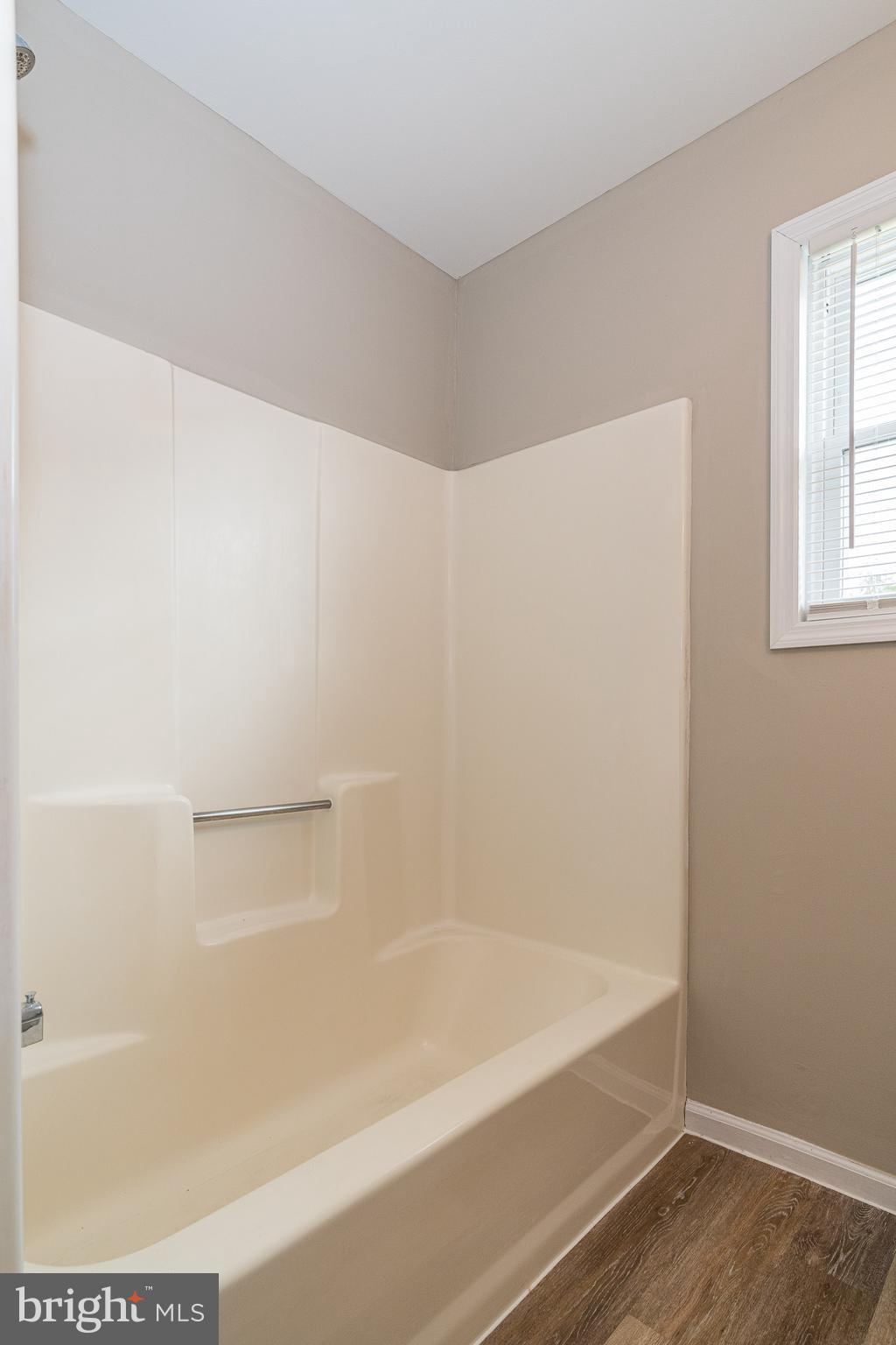 19 Winding Way Lititz, PA 17543 - Photo 12 of 28