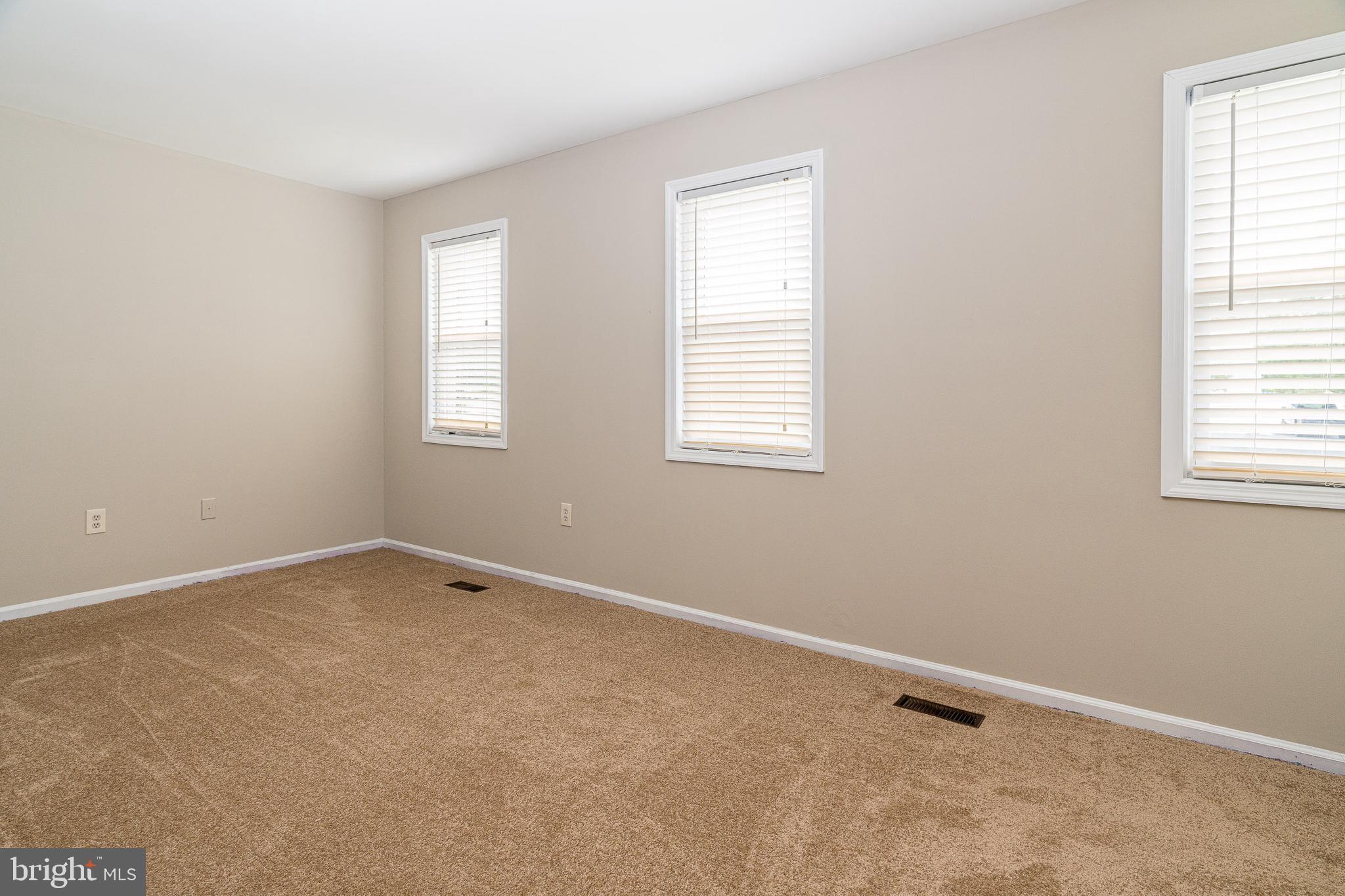 19 Winding Way Lititz, PA 17543 - Photo 13 of 28