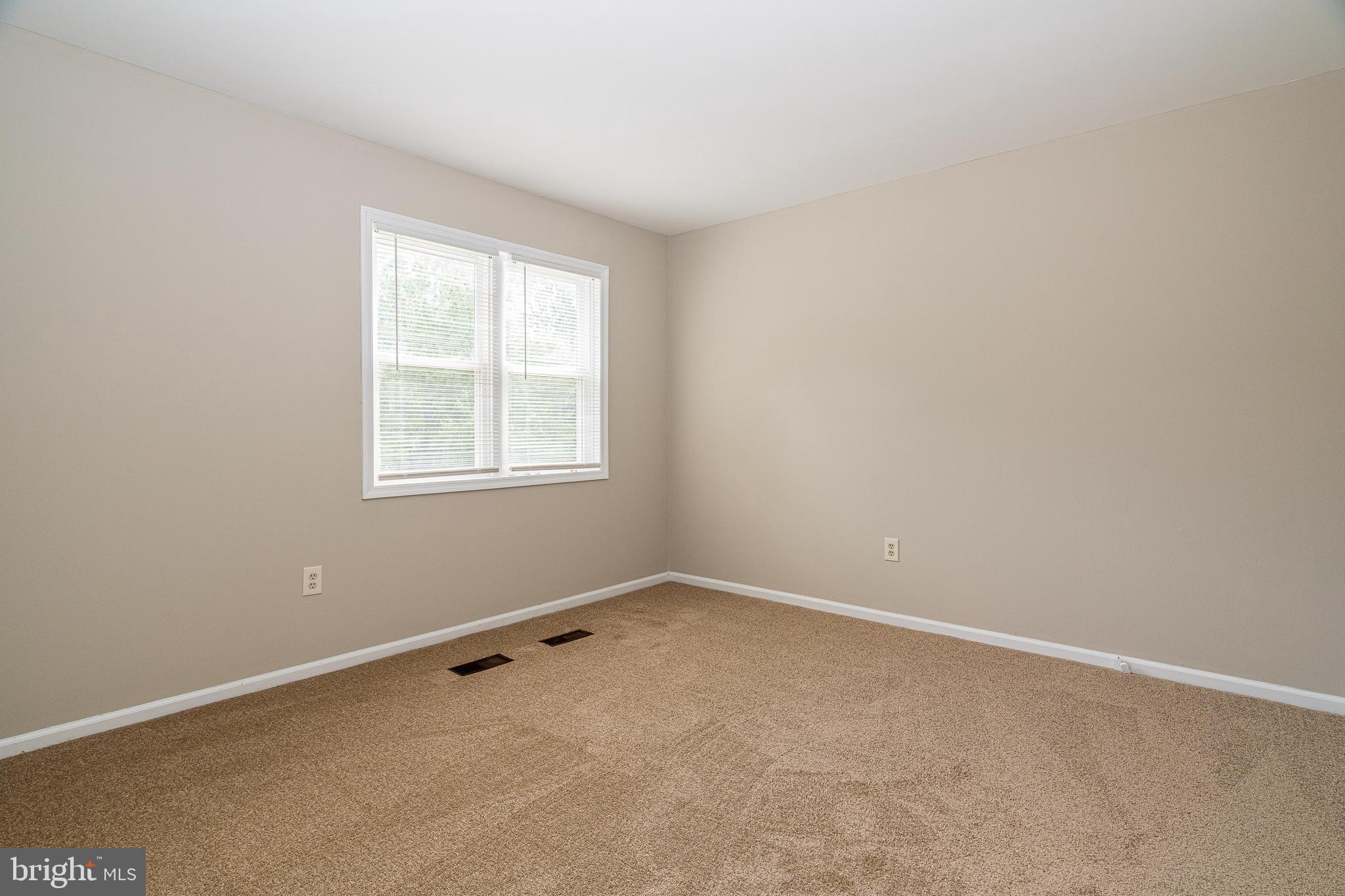 19 Winding Way Lititz, PA 17543 - Photo 16 of 28