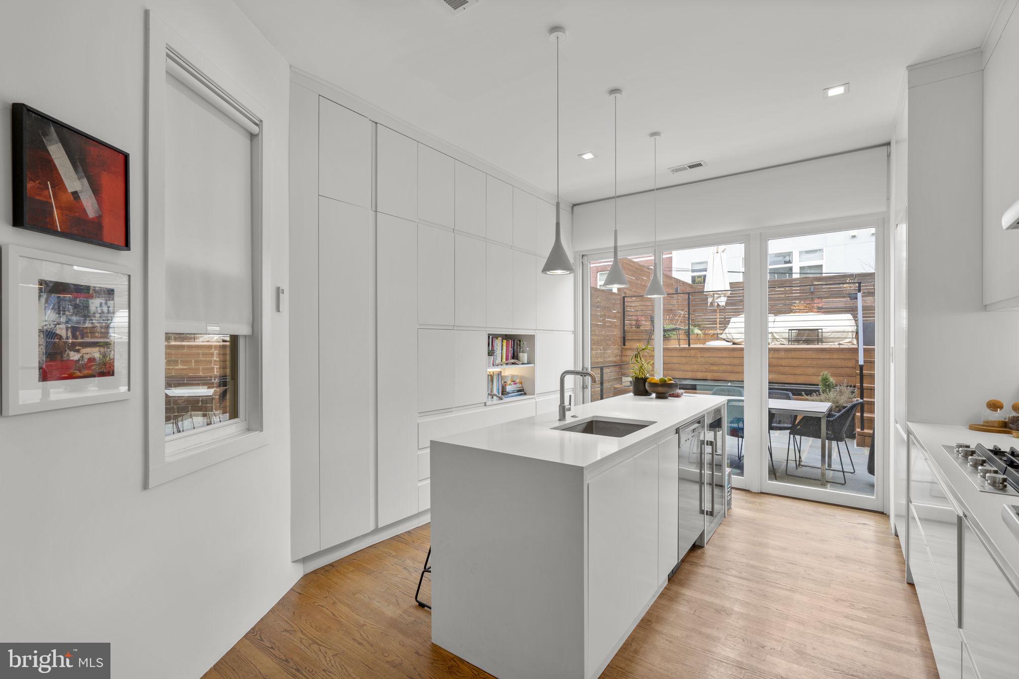 2727 Ontario Road Northwest Washington, DC 20009 - Photo 18 of 55