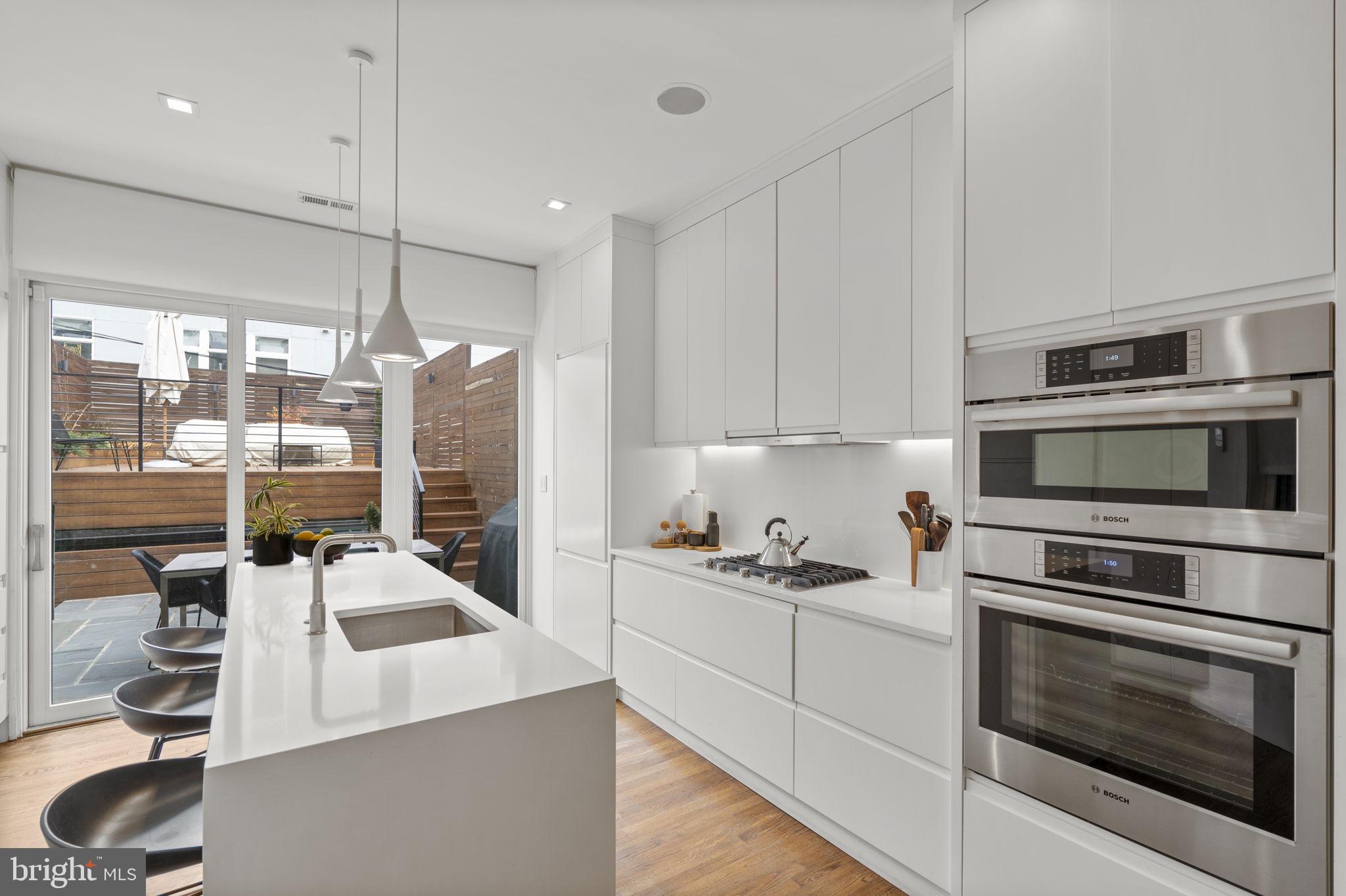 2727 Ontario Road Northwest Washington, DC 20009 - Photo 21 of 55