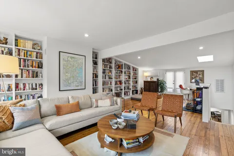 $1,750,000 | 2727 Ontario Road Northwest, Washington, DC 20009