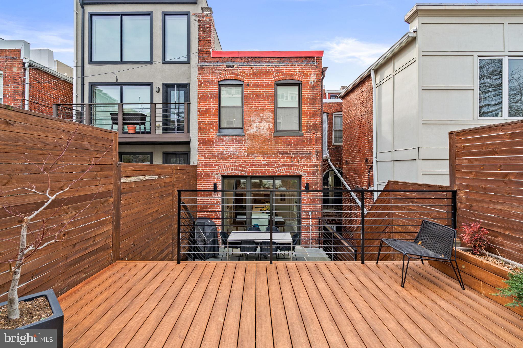 2727 Ontario Road Northwest Washington, DC 20009 - Photo 51 of 55