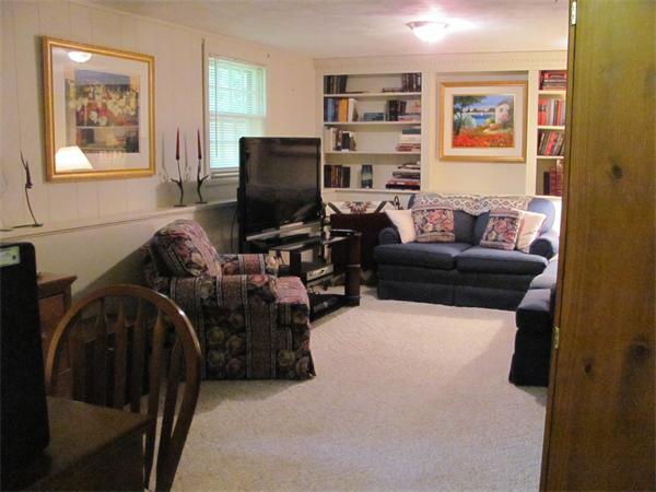 102 Allen Road Billerica, MA 01821 - Photo 11 of 14