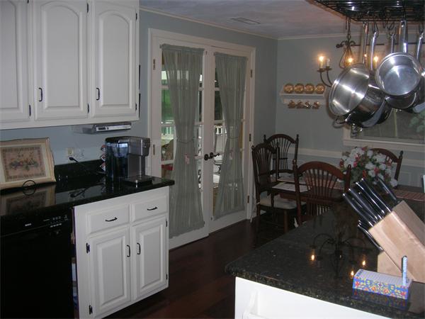 102 Allen Road Billerica, MA 01821 - Photo 8 of 14