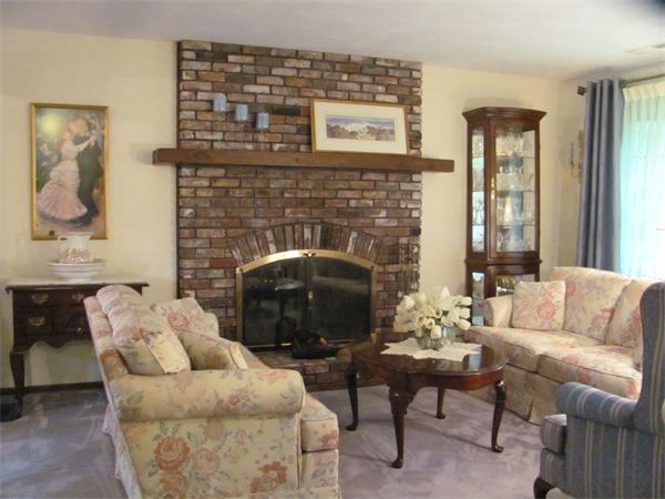 102 Allen Road Billerica, MA 01821 - Photo 9 of 14