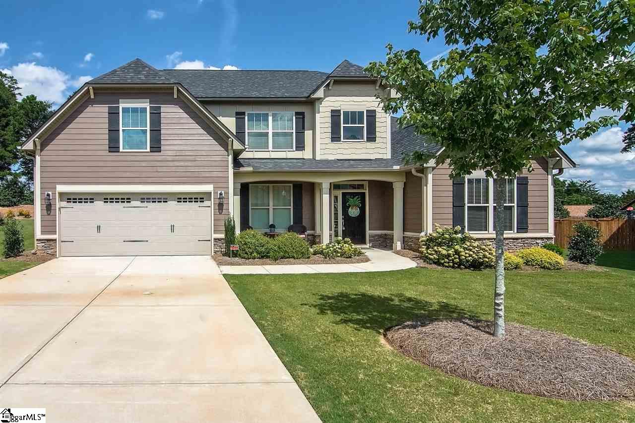 605 Chillingham Court Fountain Inn, SC 29644 - Photo 2 of 36 Gallery Image 2