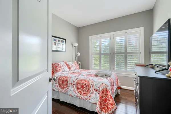 $3,600 | 432 Grand Street, Gaithersburg, MD 20878