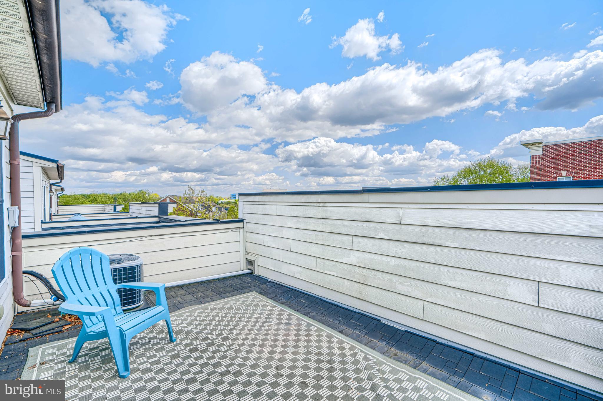 432 Grand Street Gaithersburg, MD 20878 - Photo 47 of 48 a view of a terrace with sky view