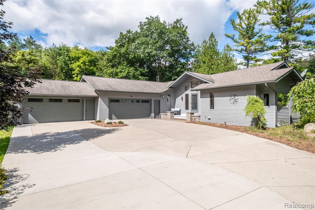 6399 North McKinley Road Flushing, MI 48433 - Photo 62 of 68