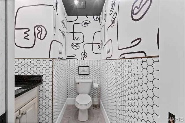 $295,000 | 4418 Connecticut Street, St. Louis, MO 63116