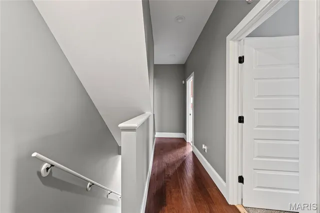 $295,000 | 4418 Connecticut Street, St. Louis, MO 63116