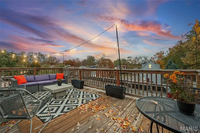 $295,000 | 4418 Connecticut Street, St. Louis, MO 63116