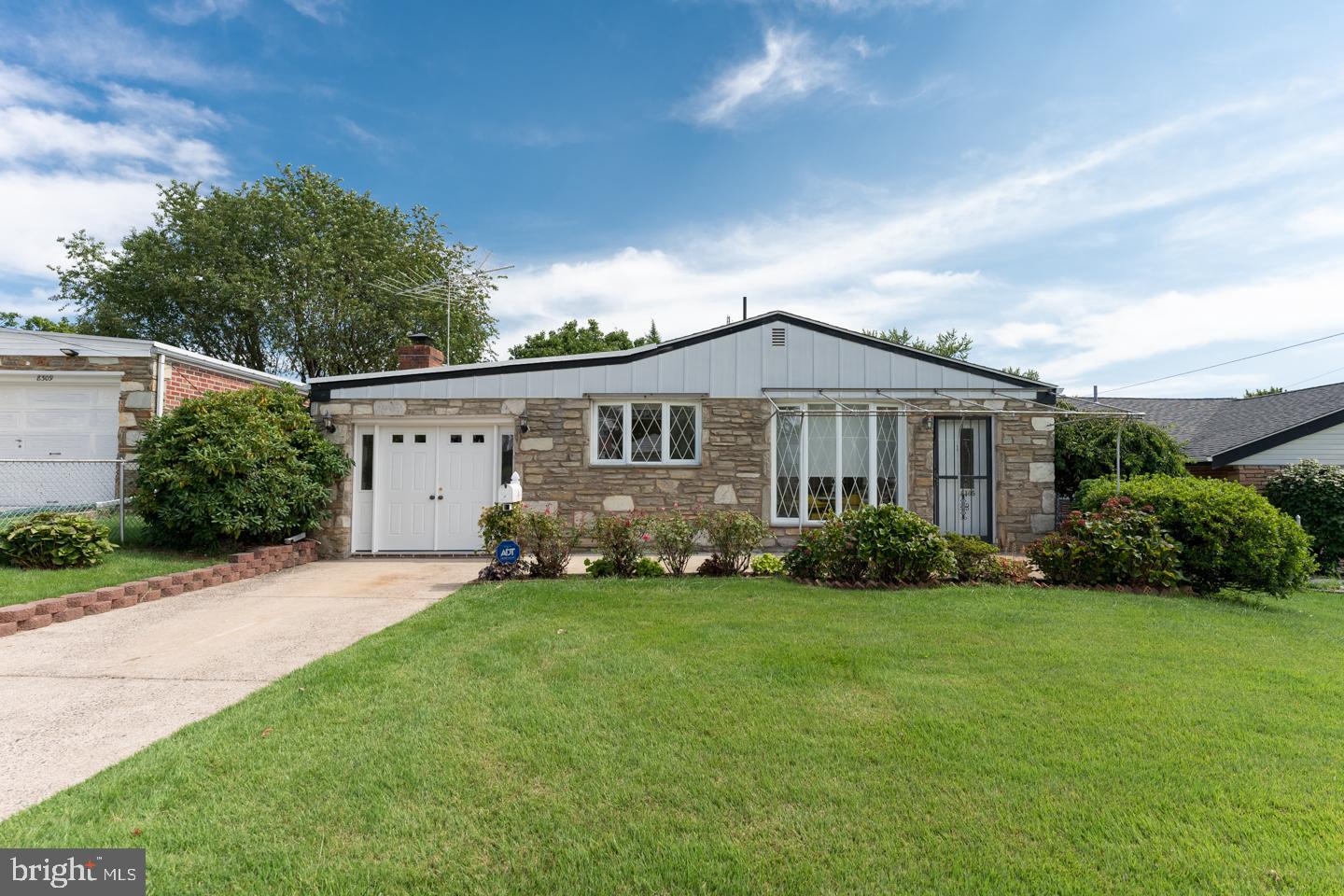 8305 Verree Road Philadelphia, PA 19111 - Photo 1 of 32 Gallery Image 1