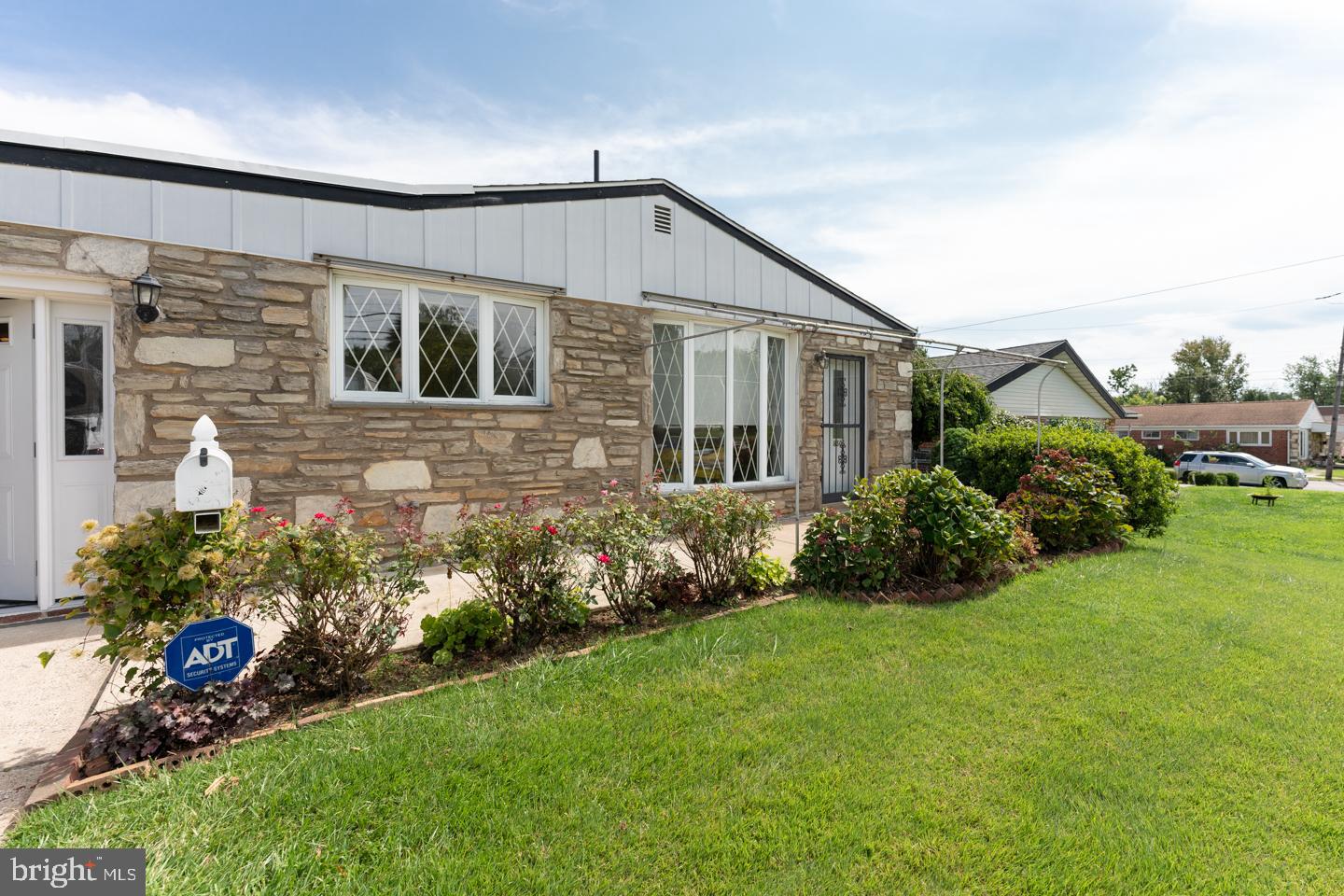 8305 Verree Road Philadelphia, PA 19111 - Photo 2 of 32 Gallery Image 2