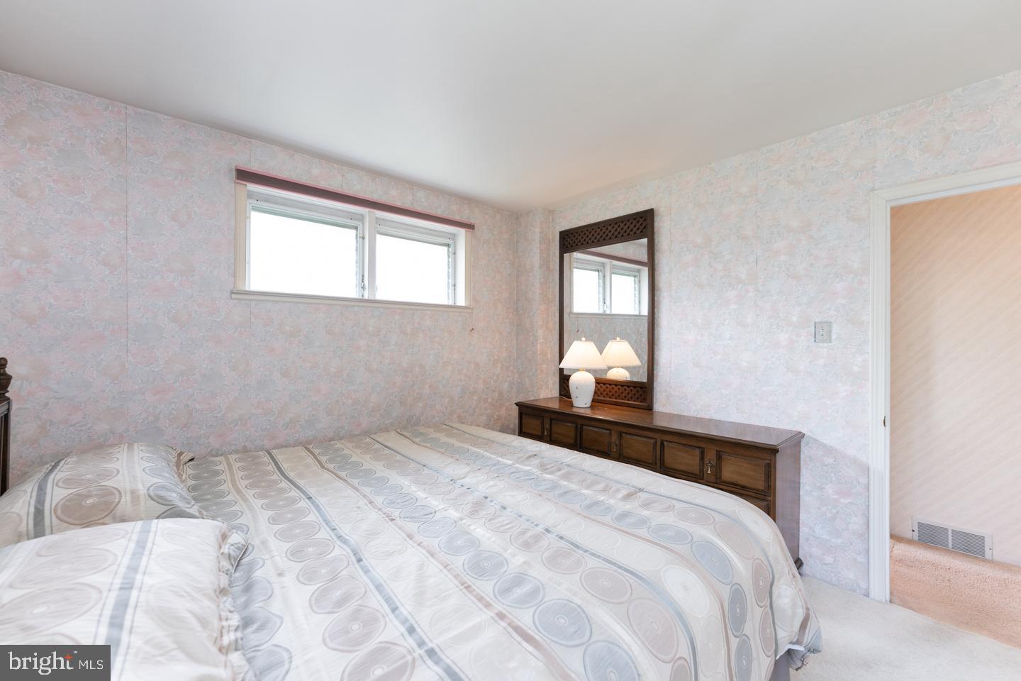 8305 Verree Road Philadelphia, PA 19111 - Photo 14 of 32 Gallery Image 14