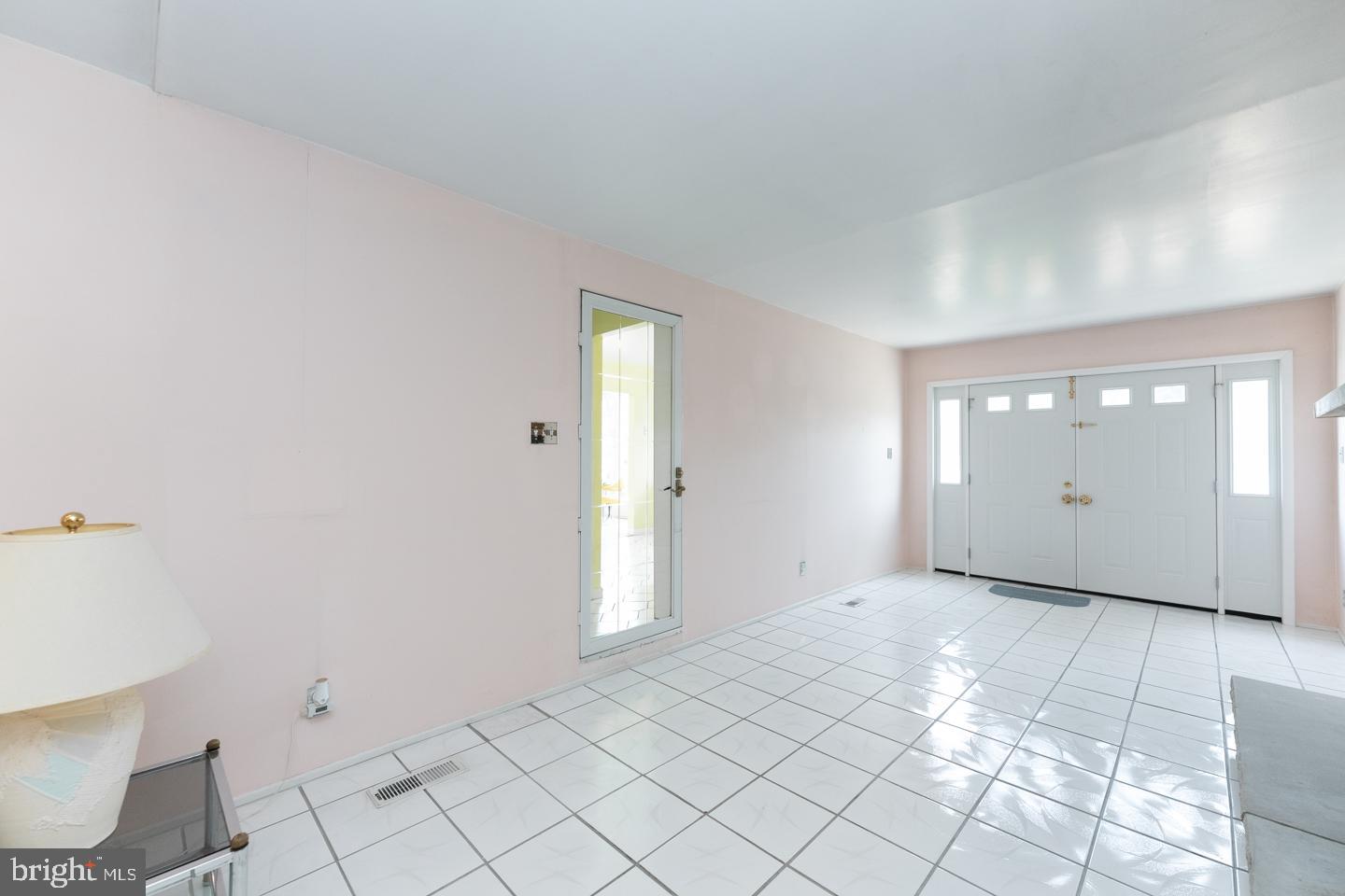 8305 Verree Road Philadelphia, PA 19111 - Photo 19 of 32 Gallery Image 19