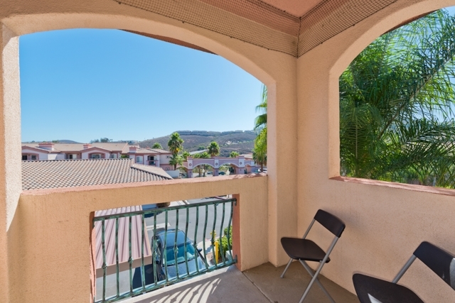 2723 Lake Pointe Drive, Unit 231 Spring Valley, CA 91977 - Photo 2 of 18
