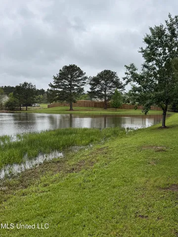 $125,000 | 1102 Highway 35, Carthage, MS 39051