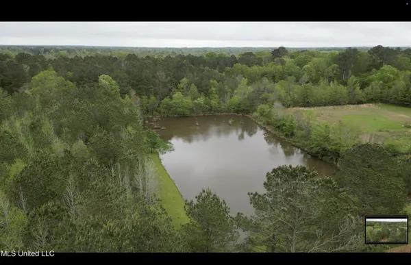 $125,000 | 1102 Highway 35, Carthage, MS 39051