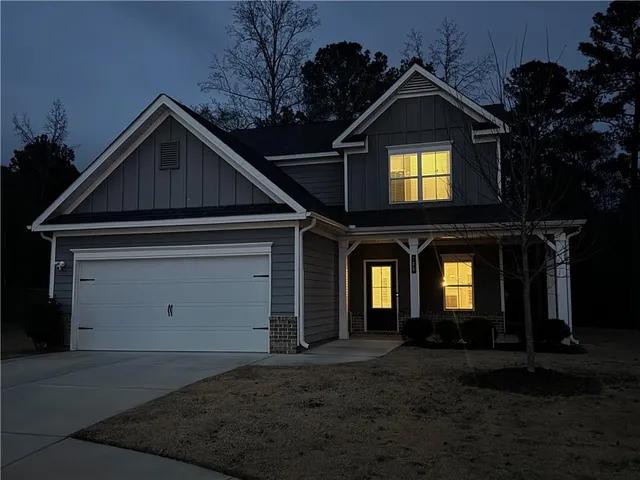 $375,000 | 705 River Rock Court, Monroe, GA 30655