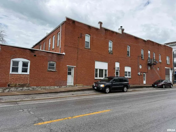 $50,000 | 297 Oak Street, Dallas City, IL 62330