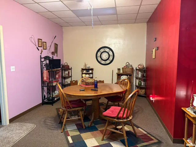 $55,000 | 297 Oak Street, Dallas City, IL 62330