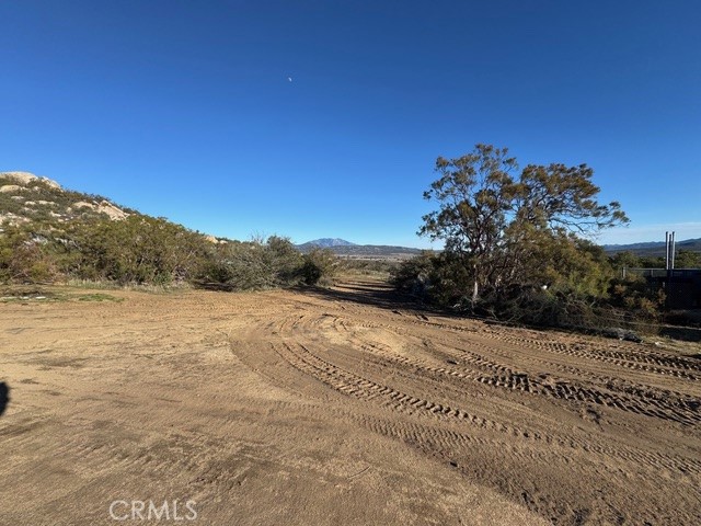 54740 Cave Rock Road Anza, CA 92539 - Photo 30 of 47 a view of a yard with a house