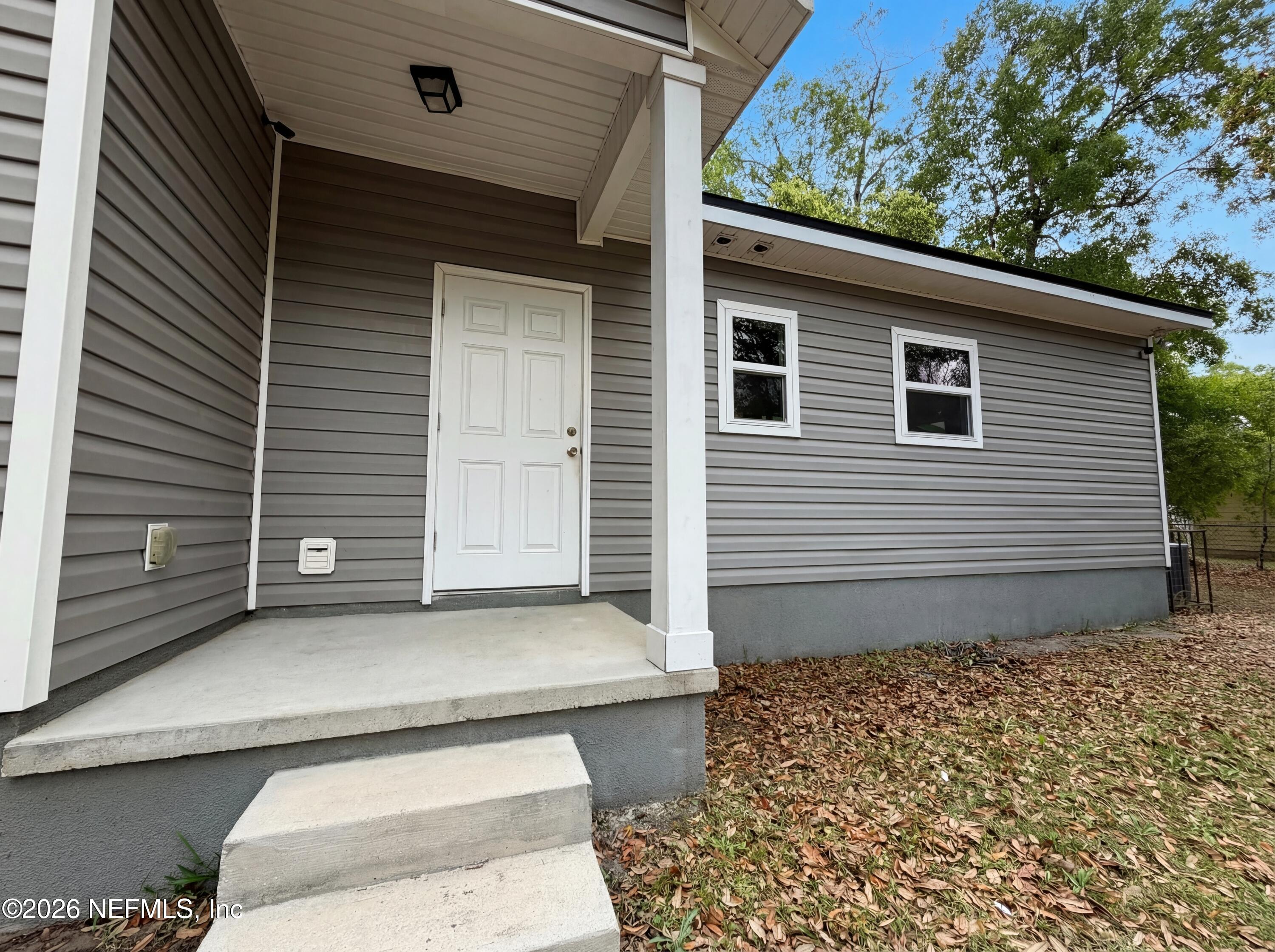 2324 West 16th Street Jacksonville, FL 32209 - Photo 5 of 19 listing_4