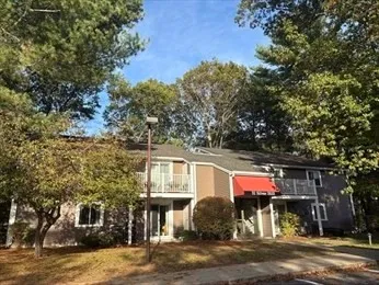 $399,000 | 32 Silver Hill Lane, Unit 1, Natick, MA 01760