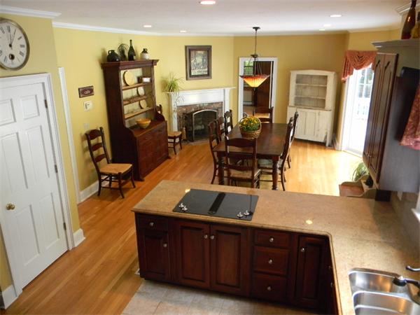 22 Cherry Ridge Lane Easton, MA 02356 - Photo 4 of 30 Gallery Image 4