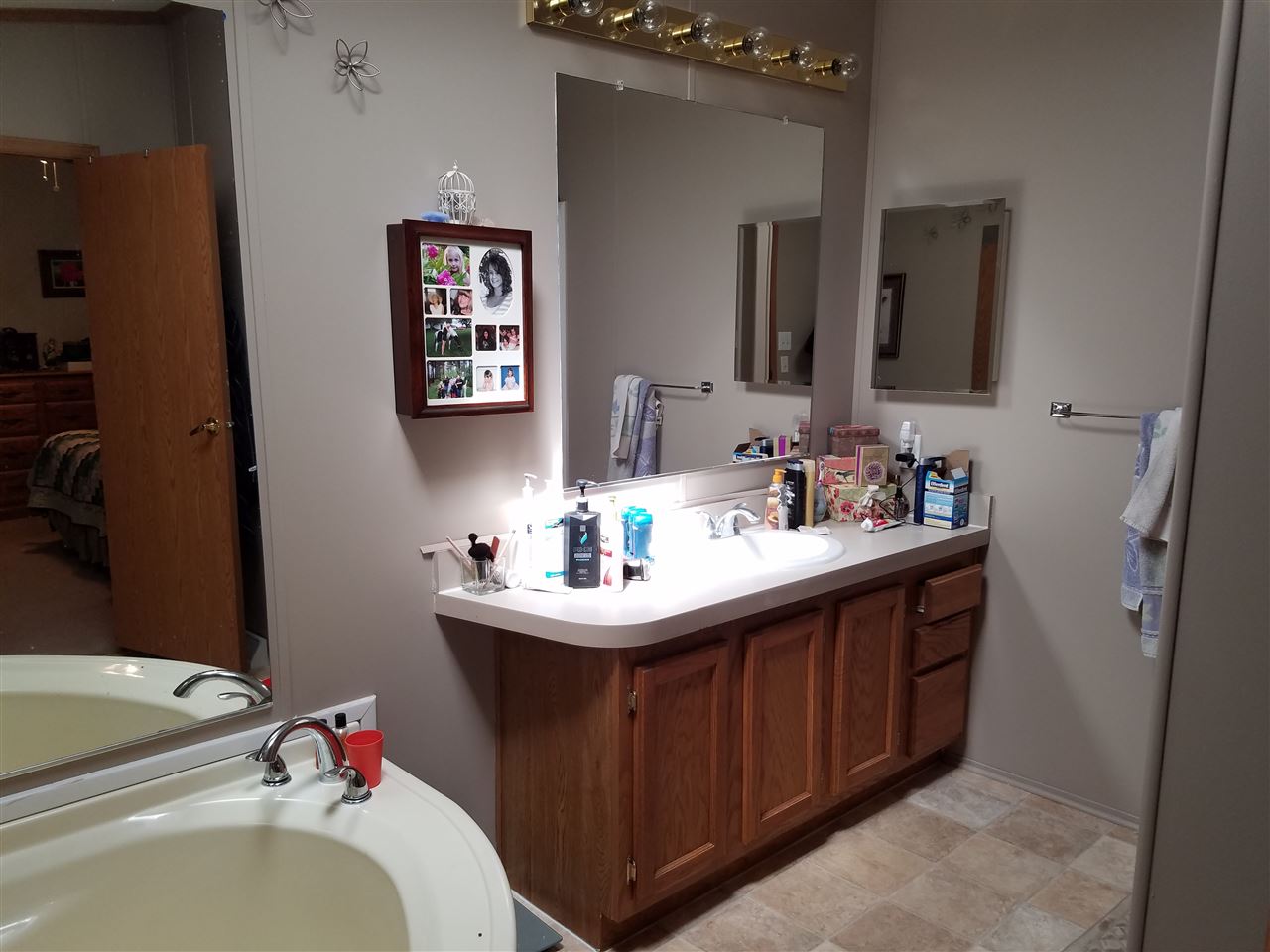 1402 West 18 Road Mesick, MI 49668 - Photo 14 of 33 1831247-13.JPG