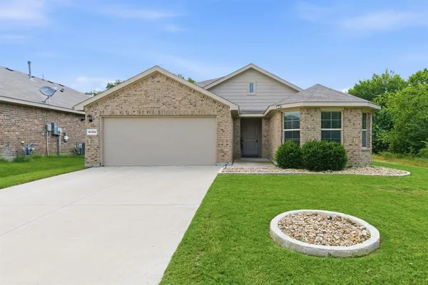 a view of outdoor space yard and garage