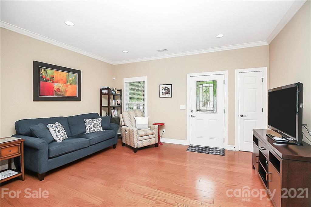 7935 Tigers Paw Road Huntersville, NC 28078 - Photo 4 of 17 Gallery Image 4